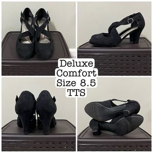 Dexflex Comfort black suede heel